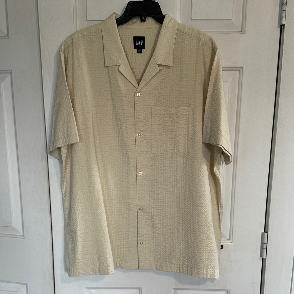 NWT Gap men’s tan short sleeve button down shirt size XXL